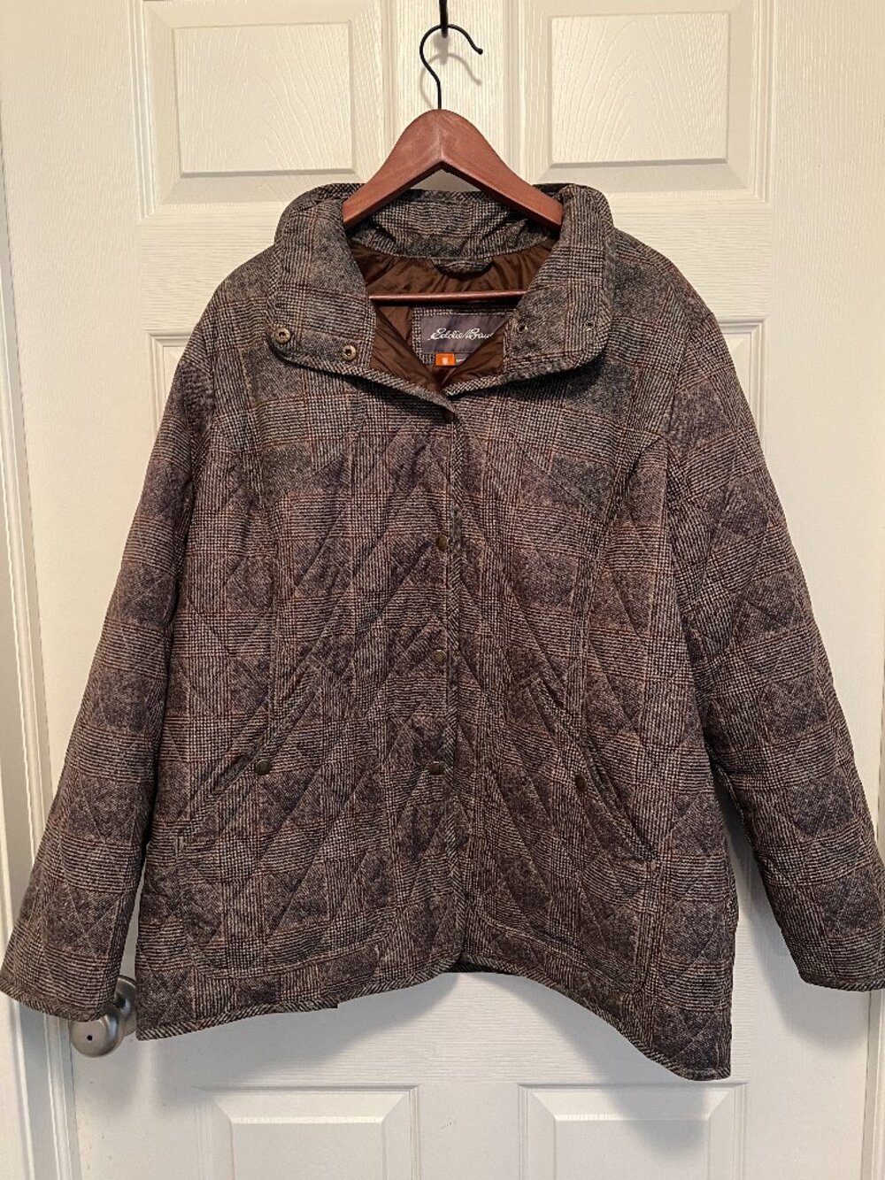 Share Eddie Bauer Women's 2X Quilted Year-Round Field Jacket Oak (plaid)